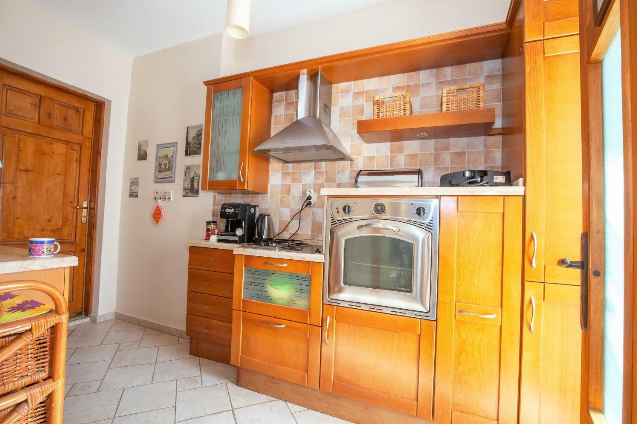 Time Traveling Apartment Sofia City Exteriör bild